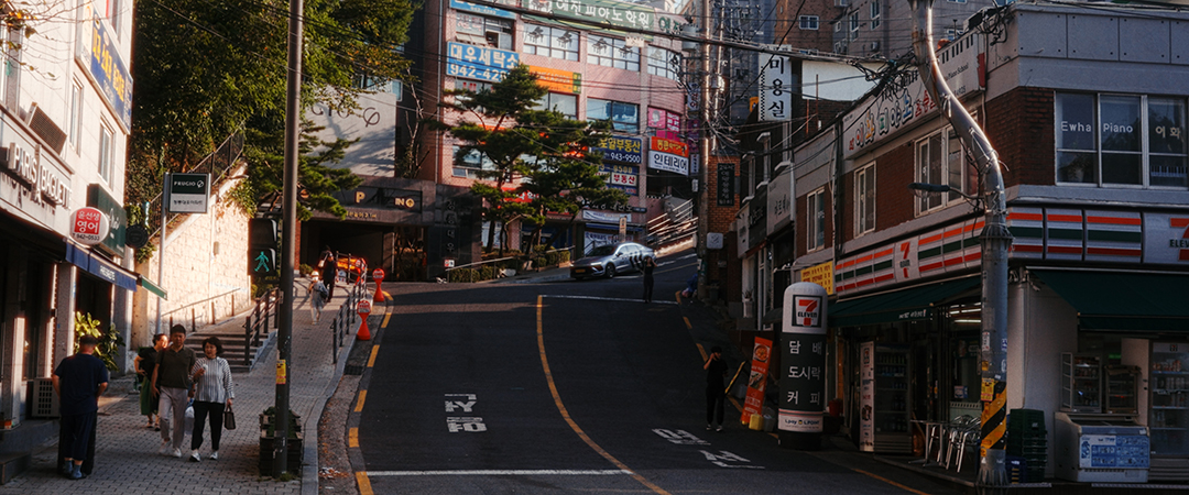 Steep hills in Jeongneung